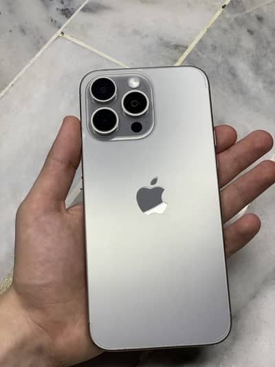Apple iPhone 15 Pro Max
