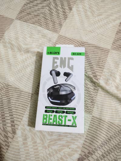 wireless gaming earbuds for sell with lights.
