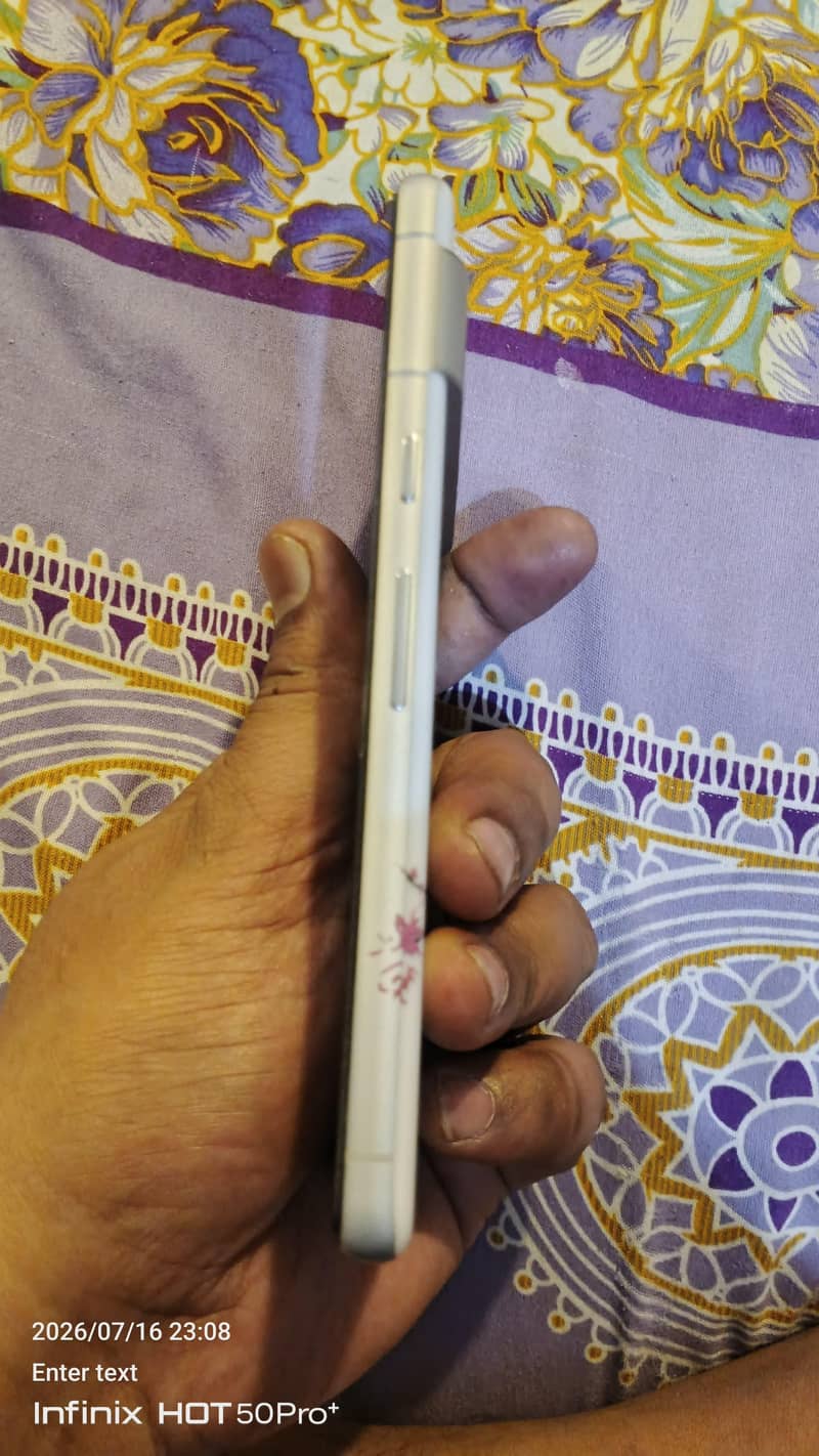 Google Pixel 7 2