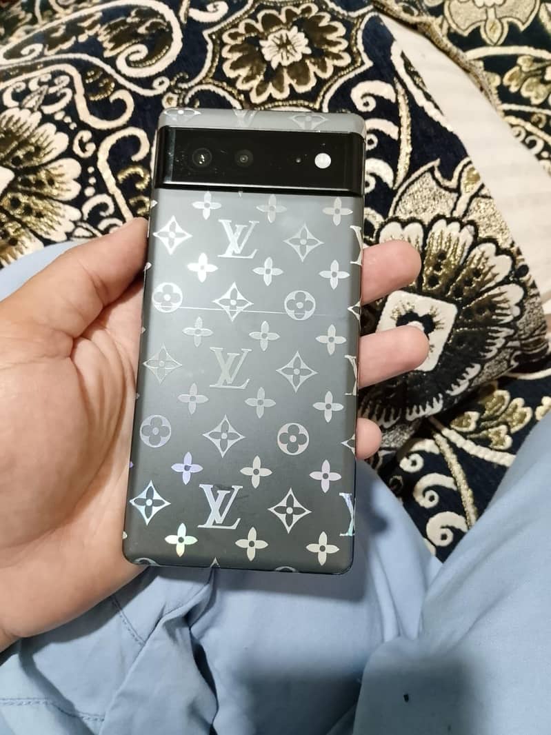 Google Pixel 6 0
