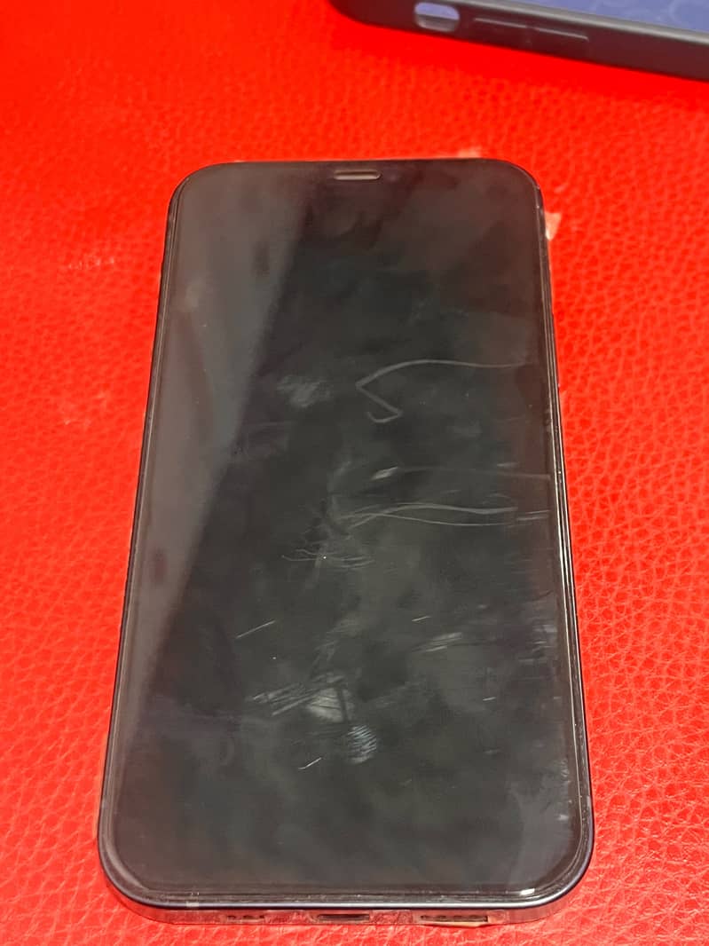 Apple iPhone 12 2