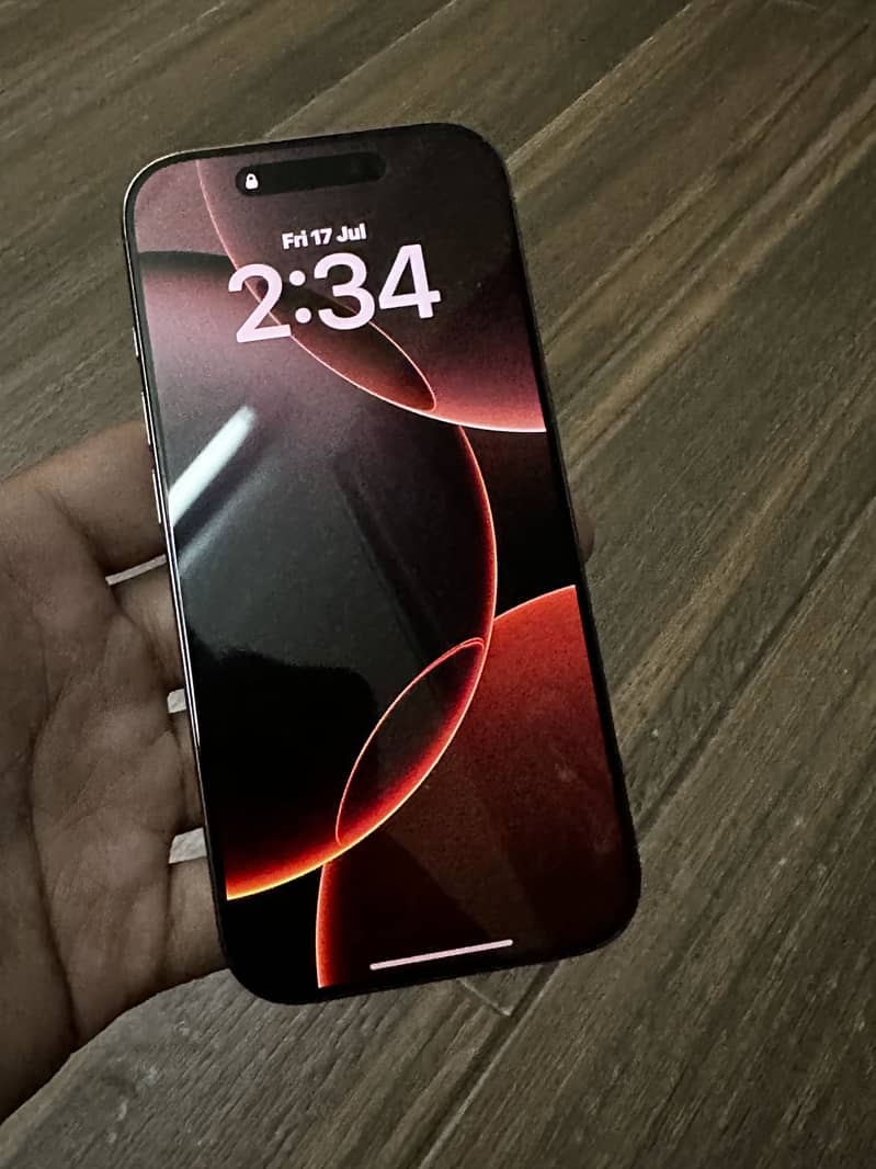 iphone 16 pro 5