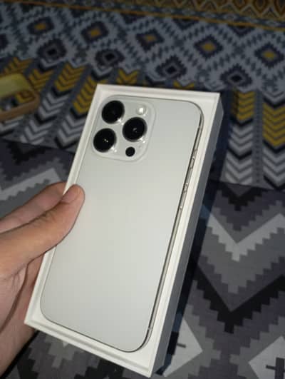 I phone 15 pro jv