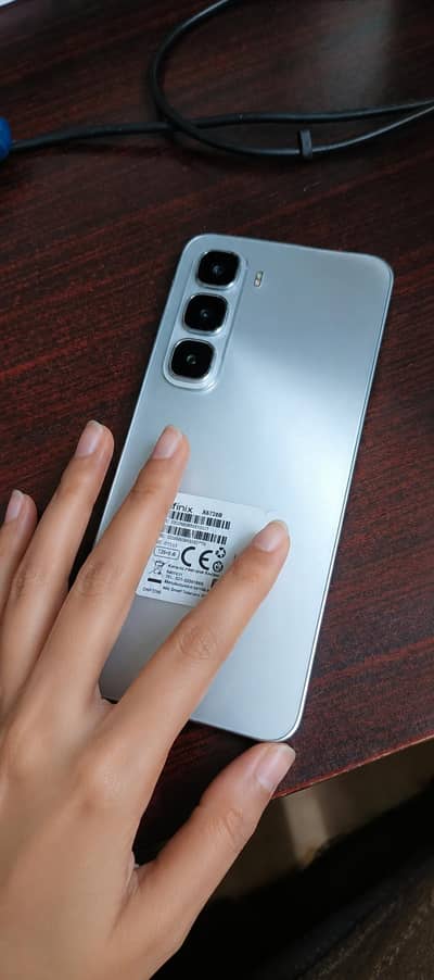 Infinix Hot60i with 9 Months Warranty
