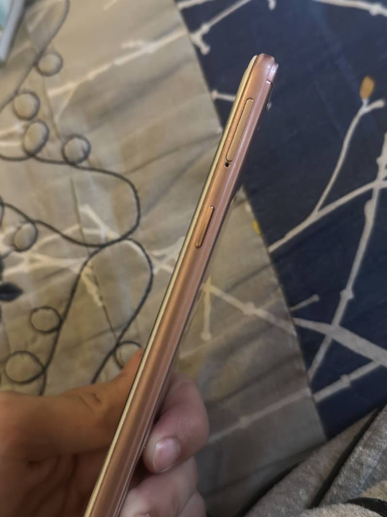 OPPO A37 1