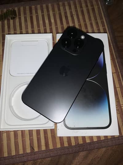 14 Pro Dual Physical sim Pta Approved Hk model 256 Gb