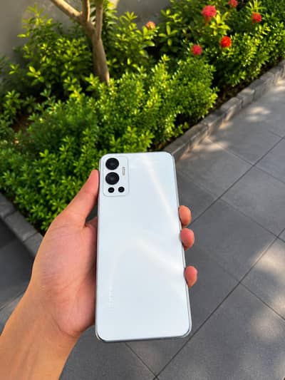 Infinix Hot 12