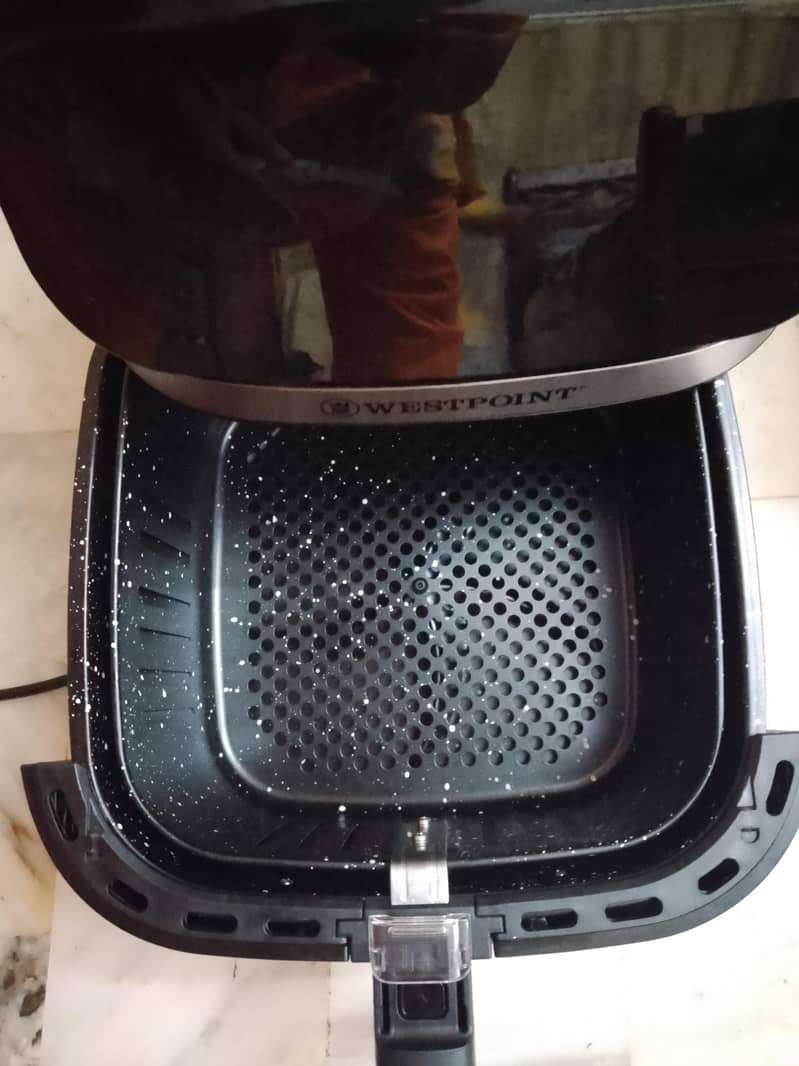 Westpoint Airfryer 0