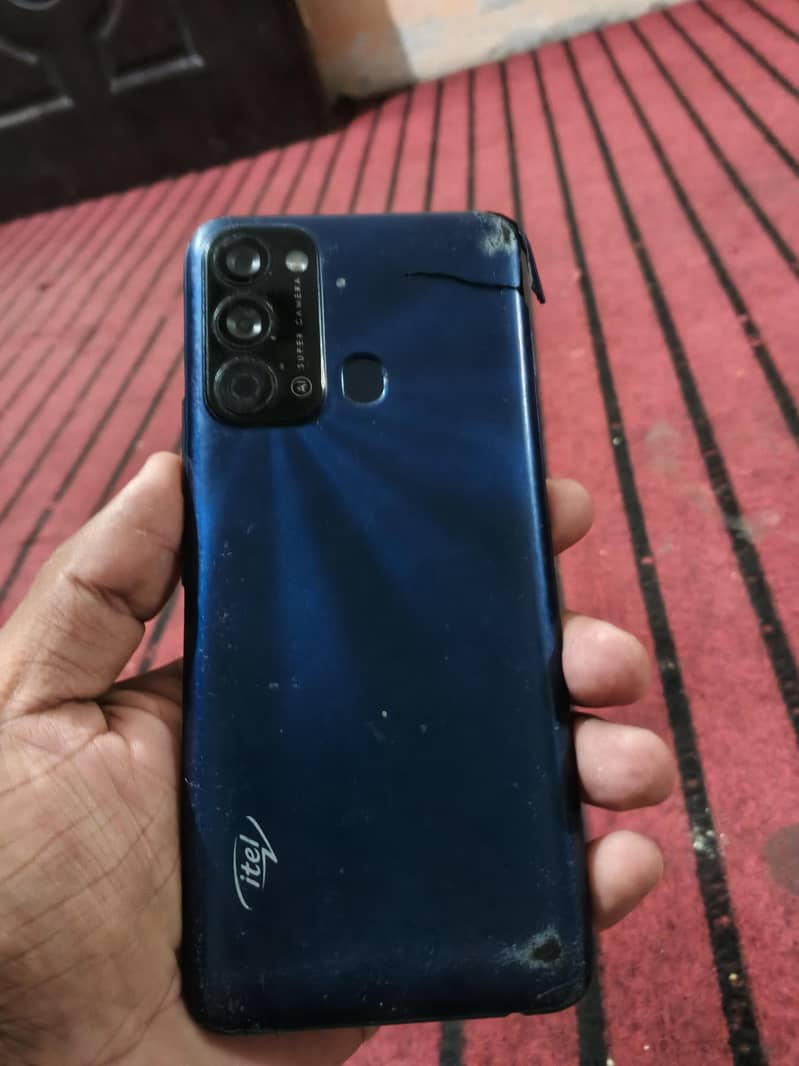 Itel Vision 3 1