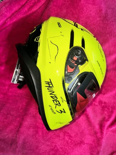 MT helmets Thunder 3 neon XXl