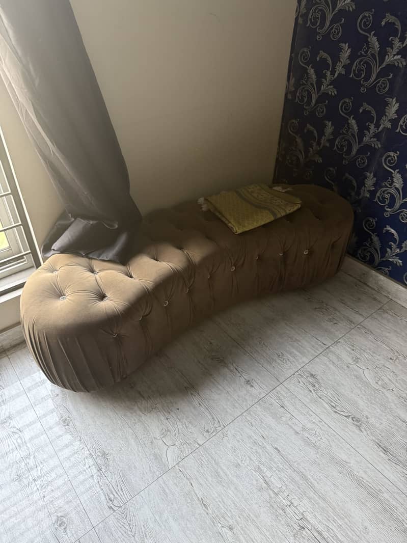 Round shape bed 2