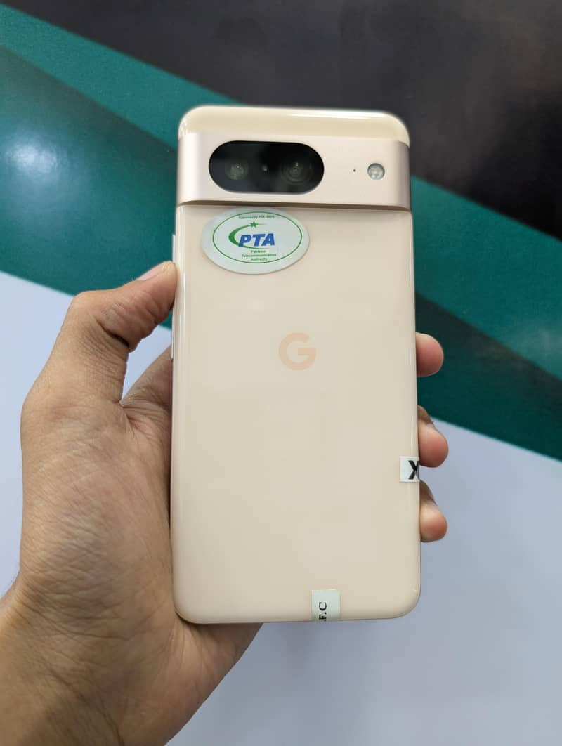 Google Pixel 8 1