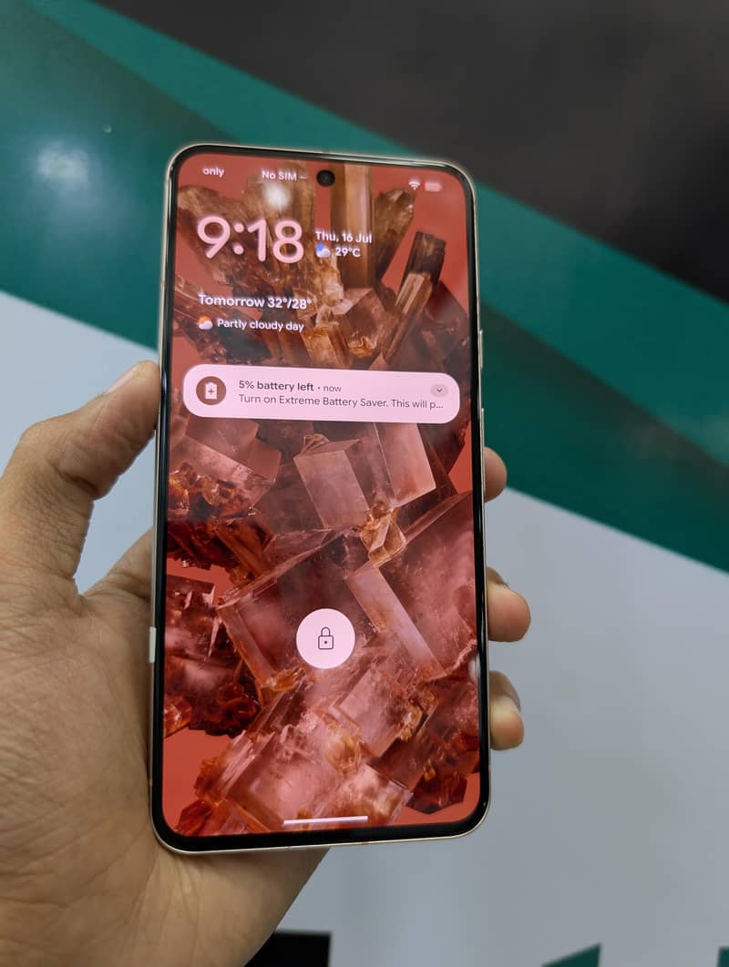 Google Pixel 8 6