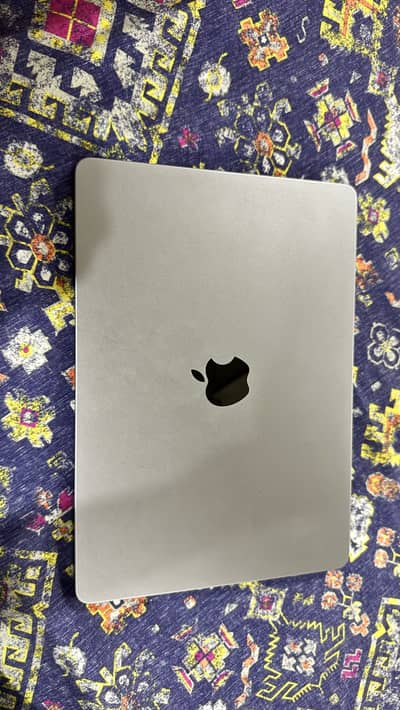 MacBook M2 MDM
