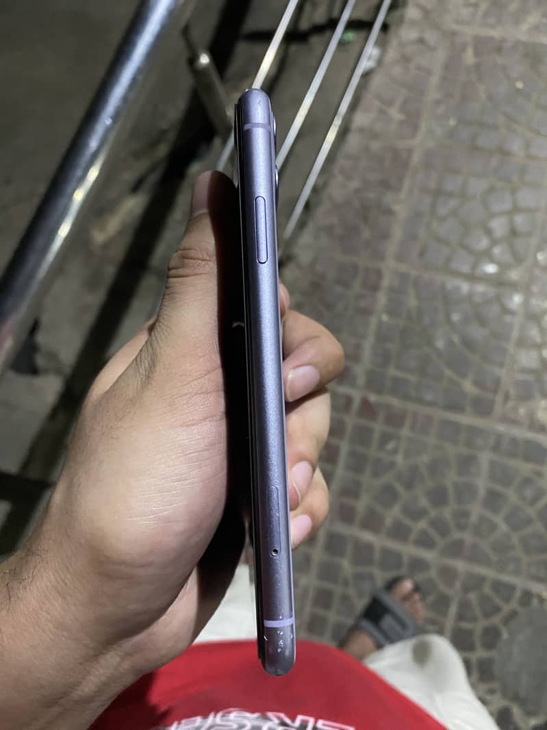 Apple iPhone 11 1