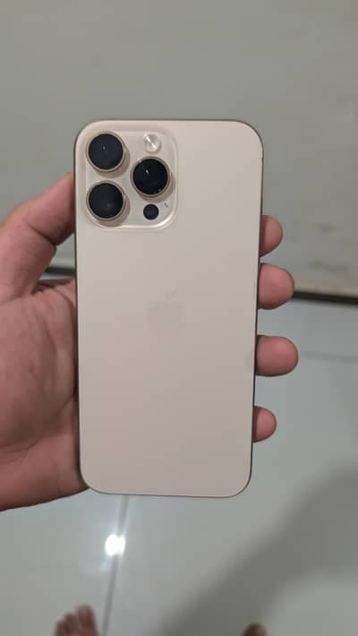 Apple iPhone 16 Pro Max jv