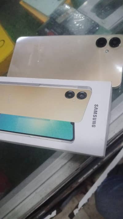 Samsung Mobile A06