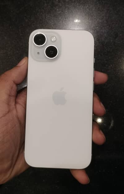 iPhone 15