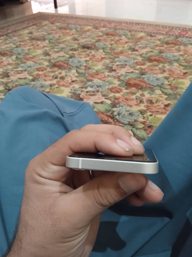 Iphone 12 mini 0