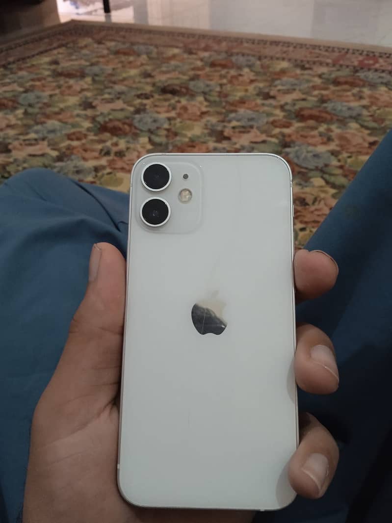 Iphone 12 mini 1