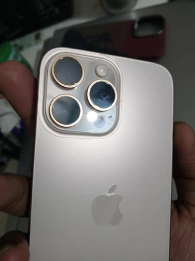 Apple iPhone 16 Pro Max