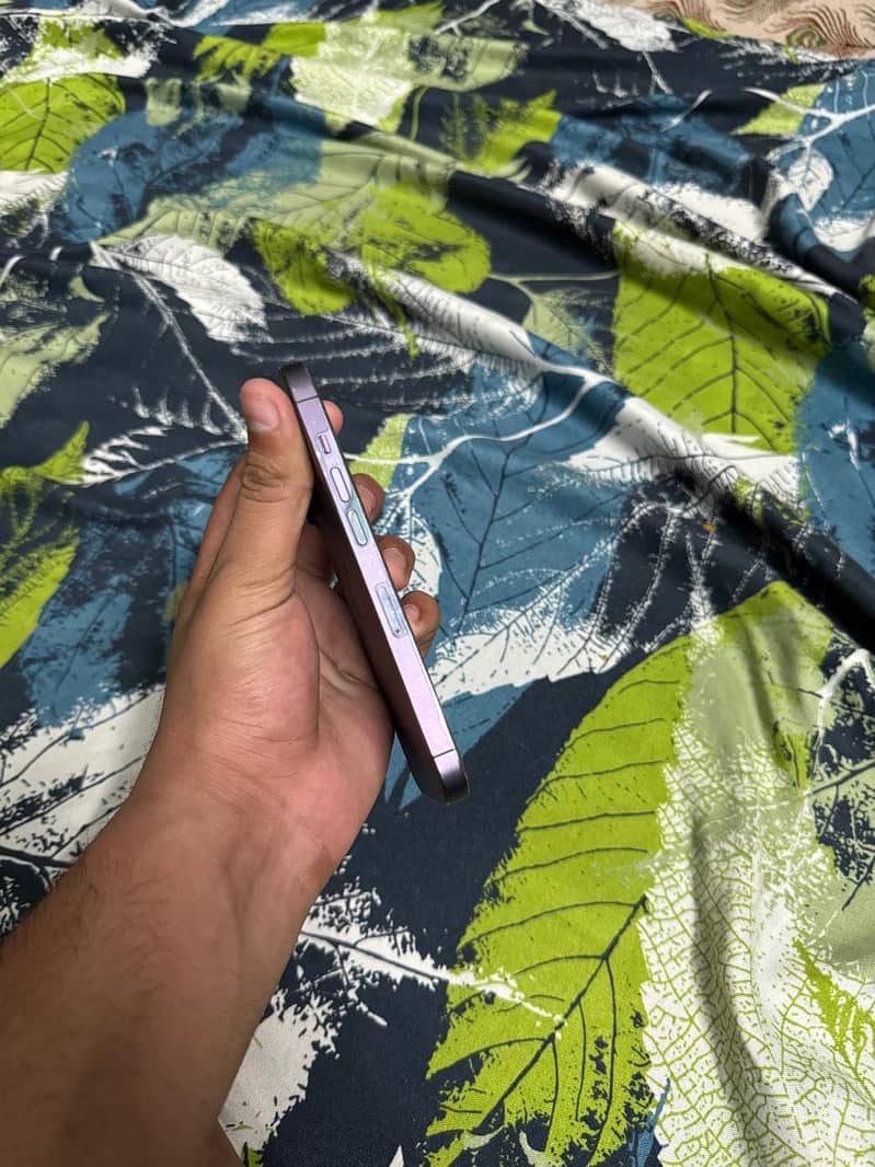 14 pro 2