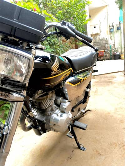 Honda cg 125 special edition
