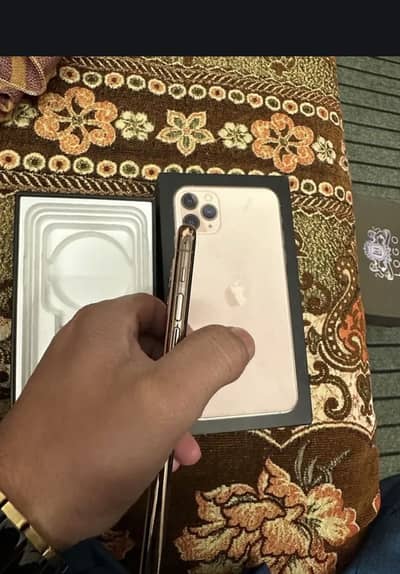 Iphone 11 pro max pta approved Dual physical sims