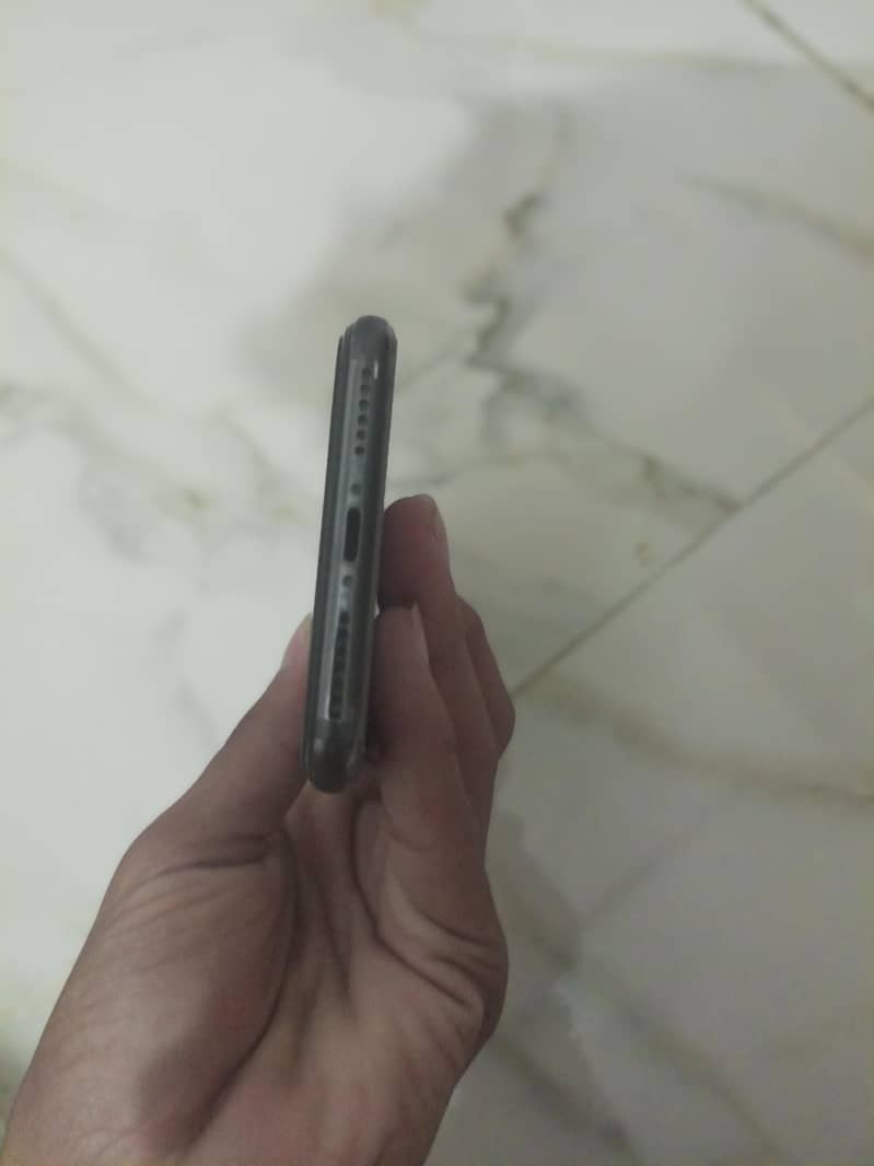 Apple iPhone X 1