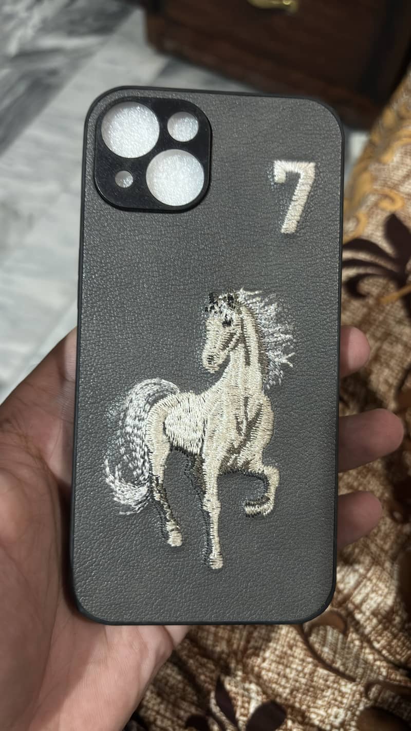 iPhone 13 covers 2