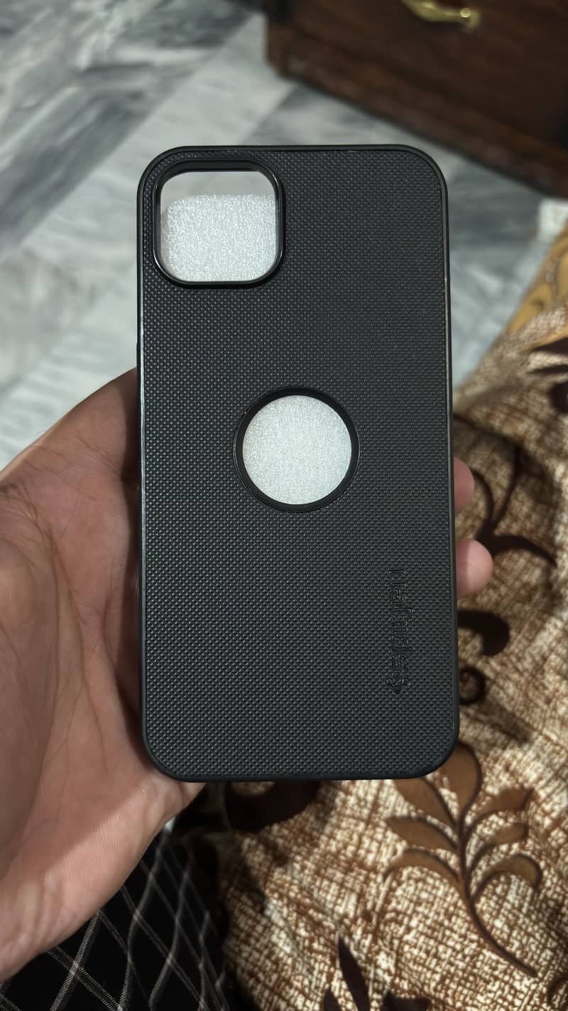 iPhone 13 covers 3