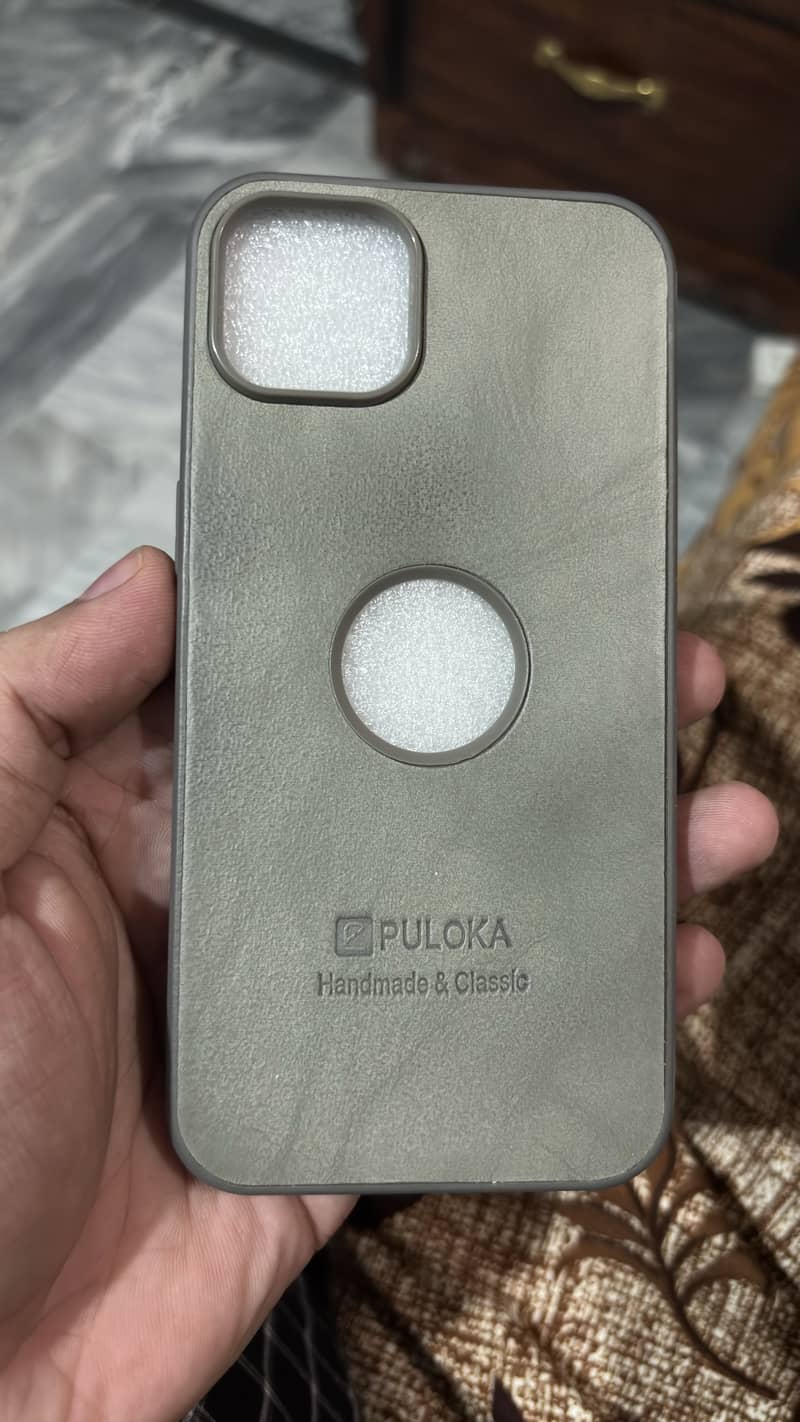 iPhone 13 covers 8