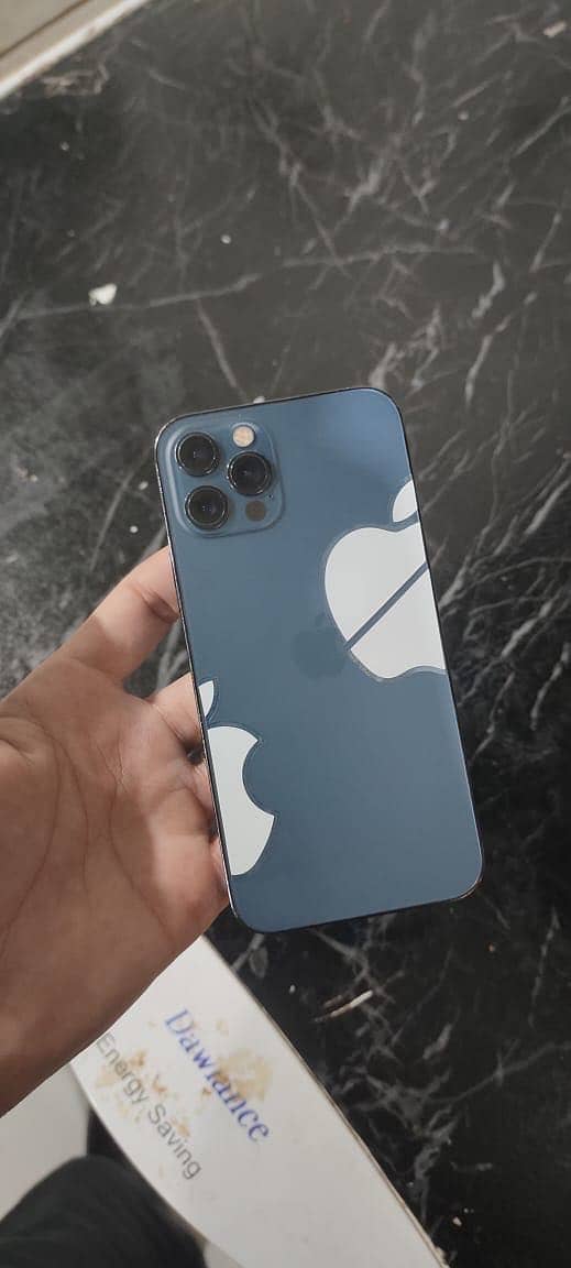 Apple iPhone 12 Pro 0