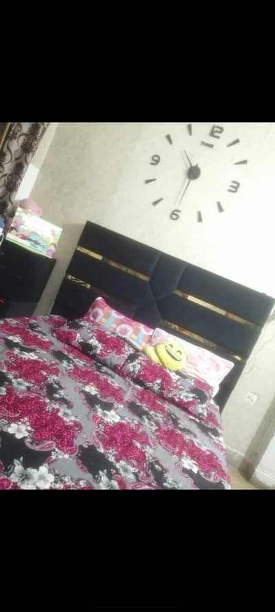 velwet bed with dressing table and Two side table
