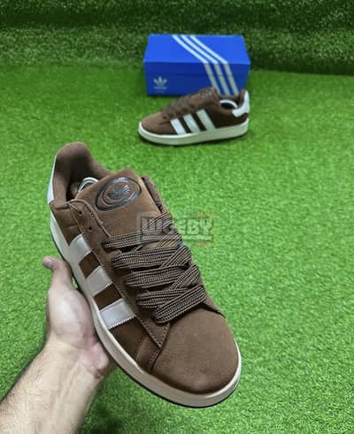 Adidas campus