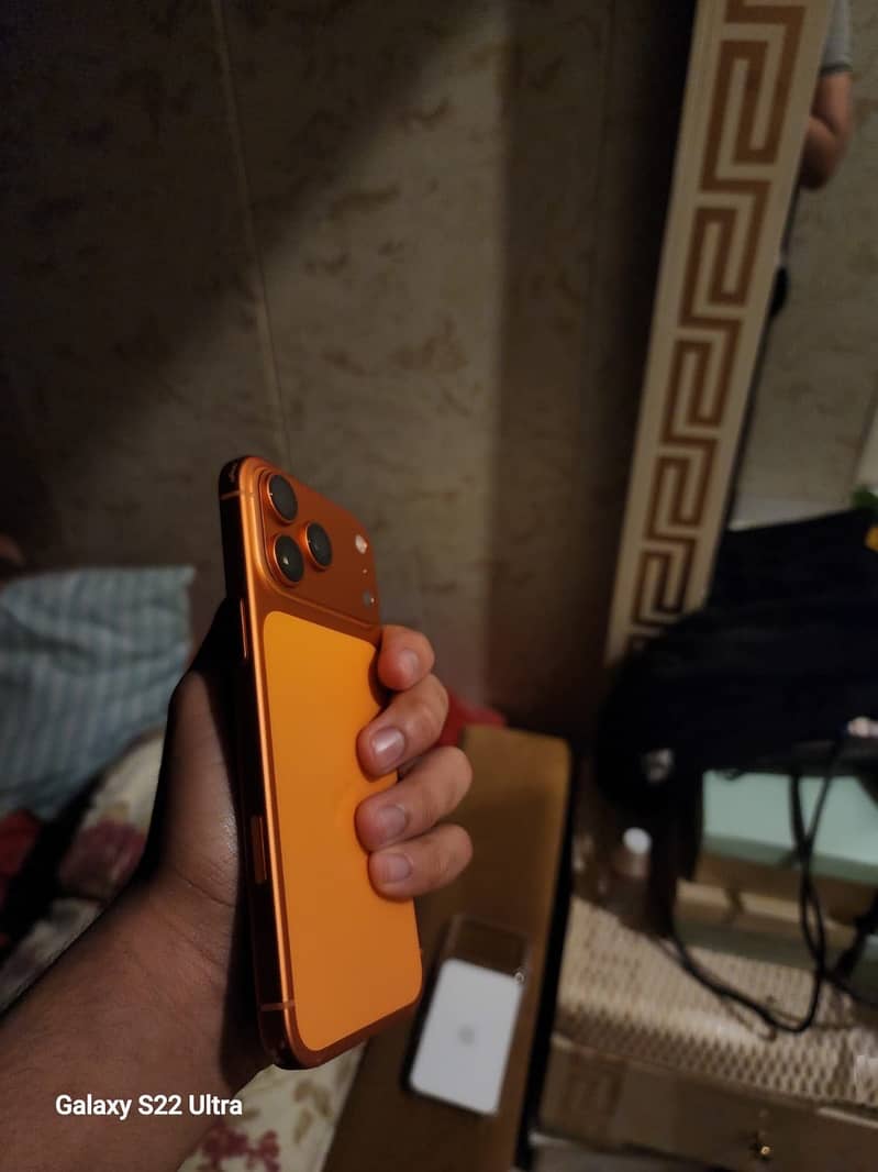 Apple iPhone 17 Pro Max 6