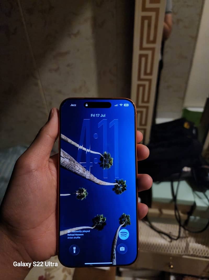 Apple iPhone 17 Pro Max 9