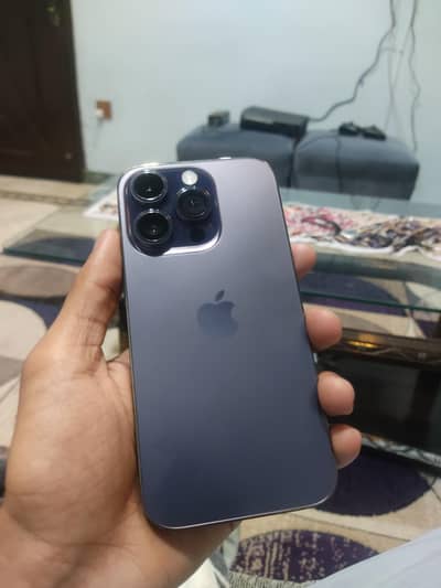 Apple iPhone 14 Pro