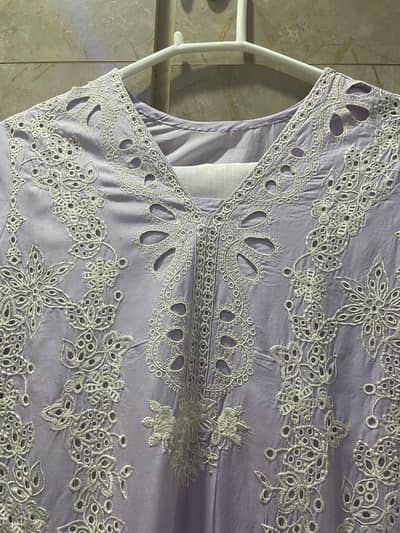 gulmina lawn 3 piece stitch suit