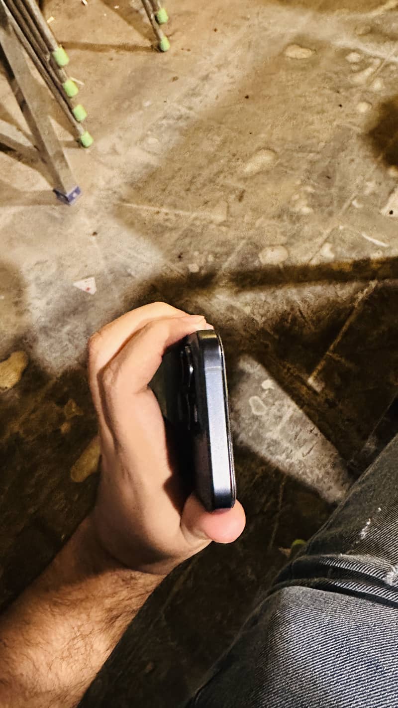 Iphone 15 pro 5