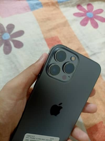 Apple iPhone 13 Pro Max - 100% Battery Health - 10/10 Condition