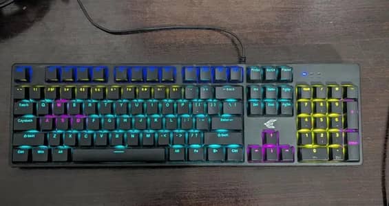 K100 KEYBOARD URGENT SALE