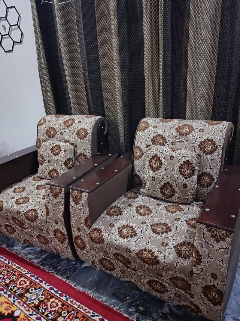 5 Seater Sofa set 4