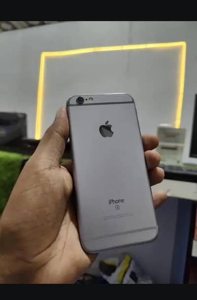 Apple iPhone 6S lush push condition
