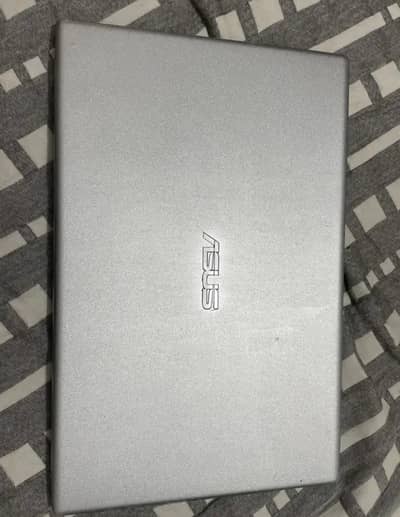 Asus vivobook 15