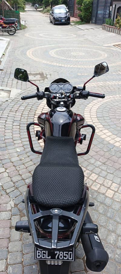 CB 150F black color