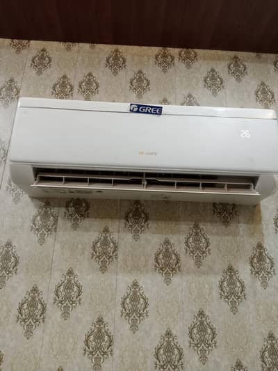 gree AC DC inverter 1.5 ton T3 urgent for sale 0346-5627376