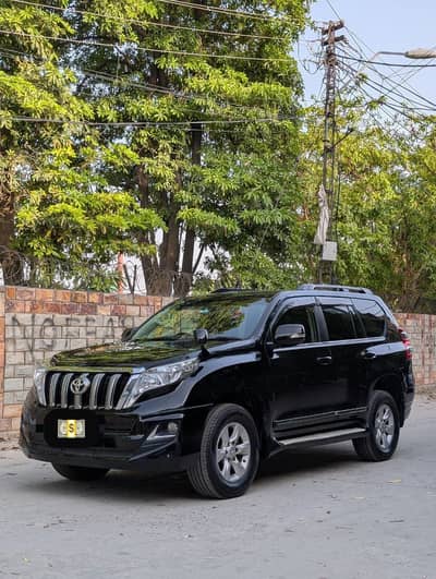 Prado 2013 Lush Condition Total Original 91k Driven 2700 petrol 7 seat