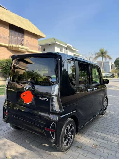 Daihatsu Tanto Custom – 2020 | Imported 2023 | Registered 2026