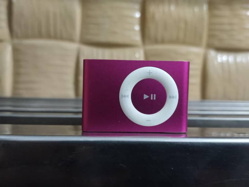 iPod Shuffle 2nd Generation 1